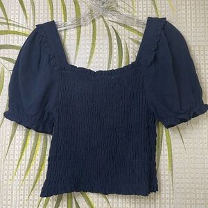 Cute Monteaux LA navy blue Square Neck shirred puff sleeve top Size M